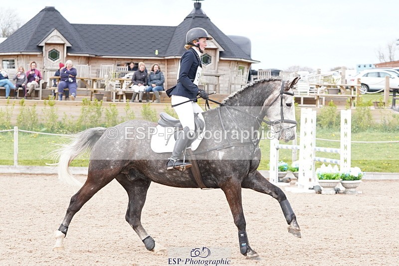 250419-164622-13922 - 907-Ellie.Barnard-DIAMOND.LUX.A.CLOVER