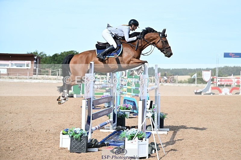 260802-100706-10182 - Cls 49 National 1.30m