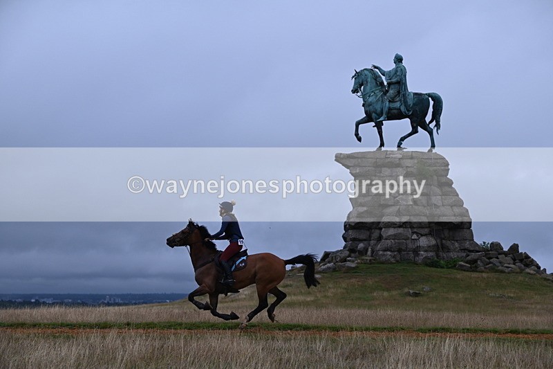 DSC_2418 - Time at Statue 12:34 to 12:56
