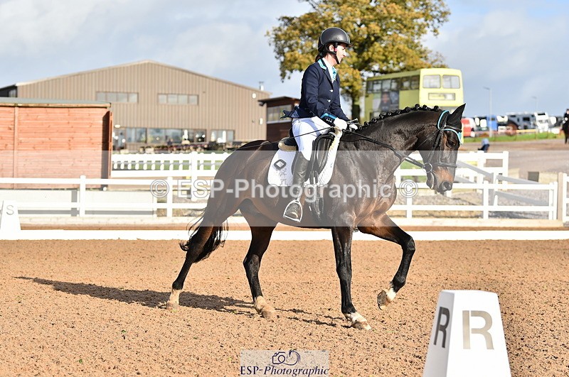 231104A-110620-01458 - Cls 5 Novice 37A