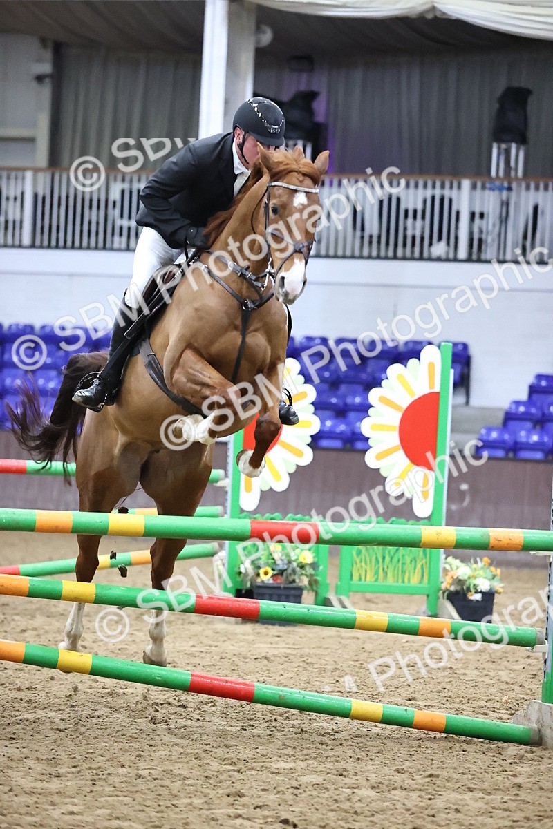 SBM_2099 - Class 8 - Nupafeed Supplements Senior Discovery/ 1m Open