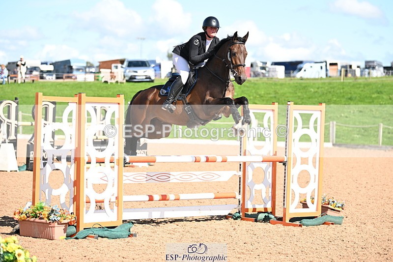 240913A-115248-03967 - Cls 14 Snr Newcomers