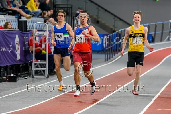 Age26SUN-919841 - Track Male Set One