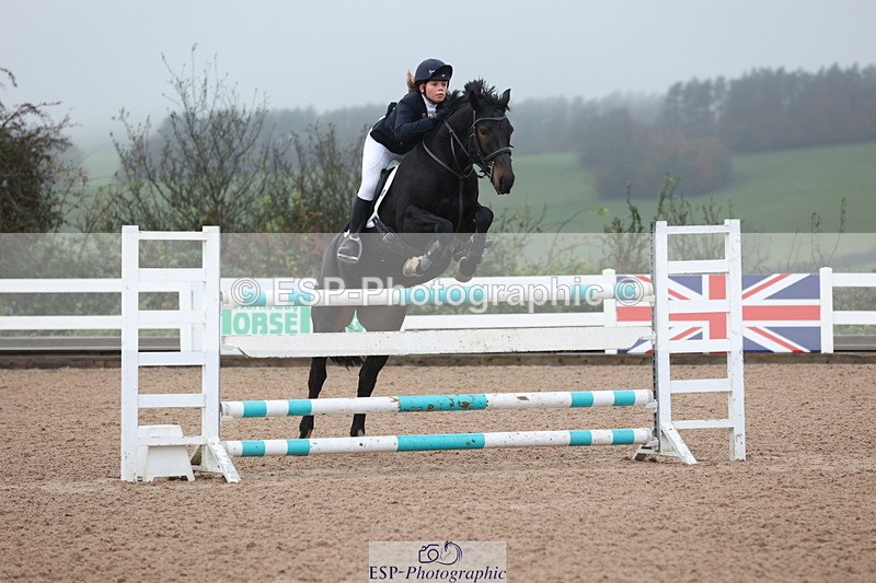 231112A-134142-04608 - Cls 20 Newcomers & 1.10m Open