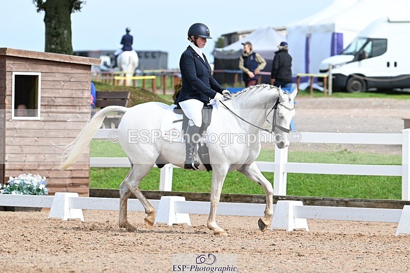 250907-132633-10135 - 065-Jessica.PerrySilver.Secret