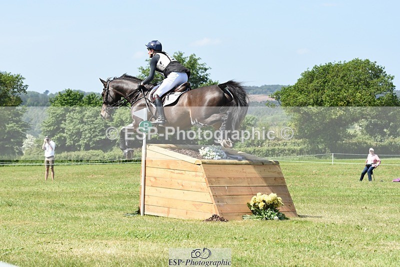 230527-113034-09337 - 309-PLOT_TWIST_B-Tom_Jackson-XC