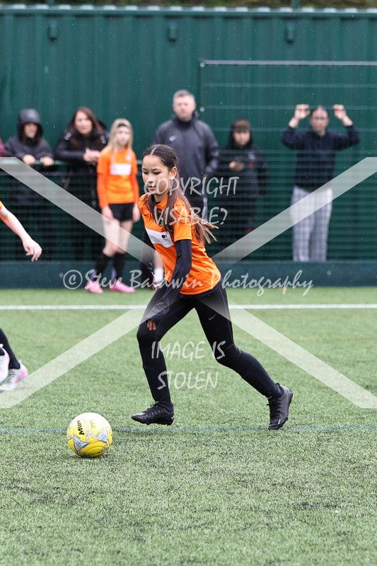 1DX31920 - Sat 6th U12 Girls