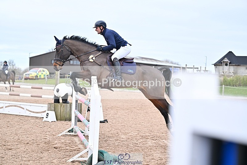 260114-123047-00329 - Cls 4 Newcomers and 1.10m