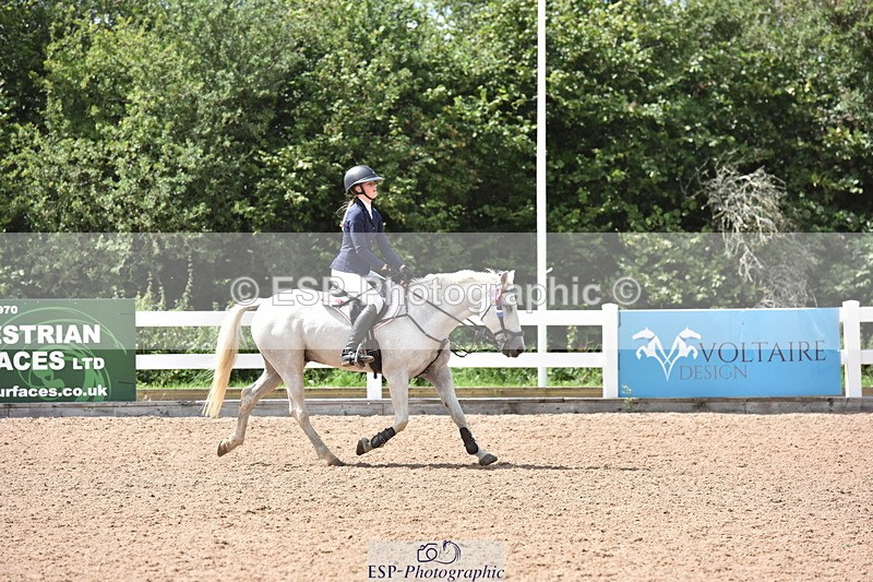 230806A-143824-02556 - Cls 22 Pony Foxhunter & 1.10m Open