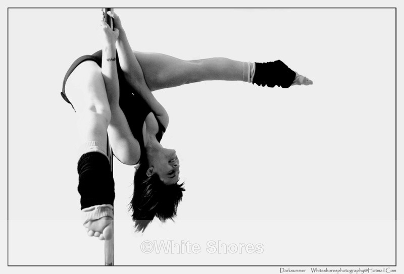  - Pole Grace