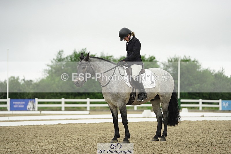 230708A-101132-00342 - Intro C