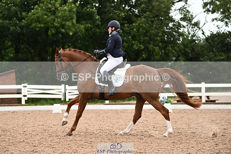 240815A-115102-00883 - 159-Verity.Perry-Bianchi