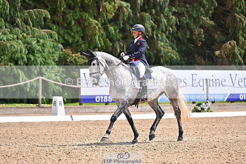 250523A-134839-07112 - B-357-Rosalind.Canter-ARMSCOTE.EXPLORER