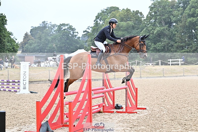 250830A-123829-06044 - Cls 22 95cm Amateur Quali