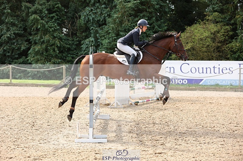 240817-095429-00463 - 02A Snr Brit Nov