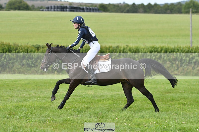 240804-153220-17678 - 605-Xanthe_Baylis-TULLIBARDS_HERSELF