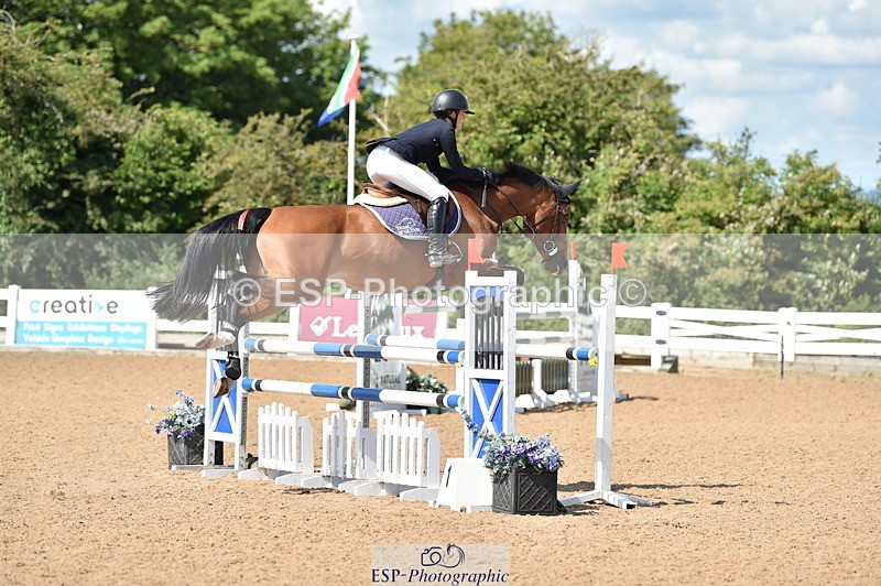 230720A-105352-02261 - Cls 29, 6 Yr Olds 1.20m