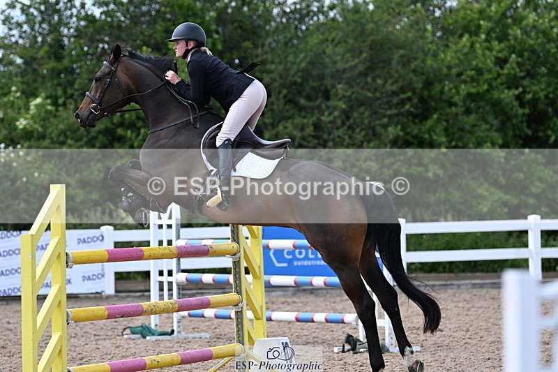 240619A-143913-00689 - Cls 4 Snr Newcomers and 1.10m Open