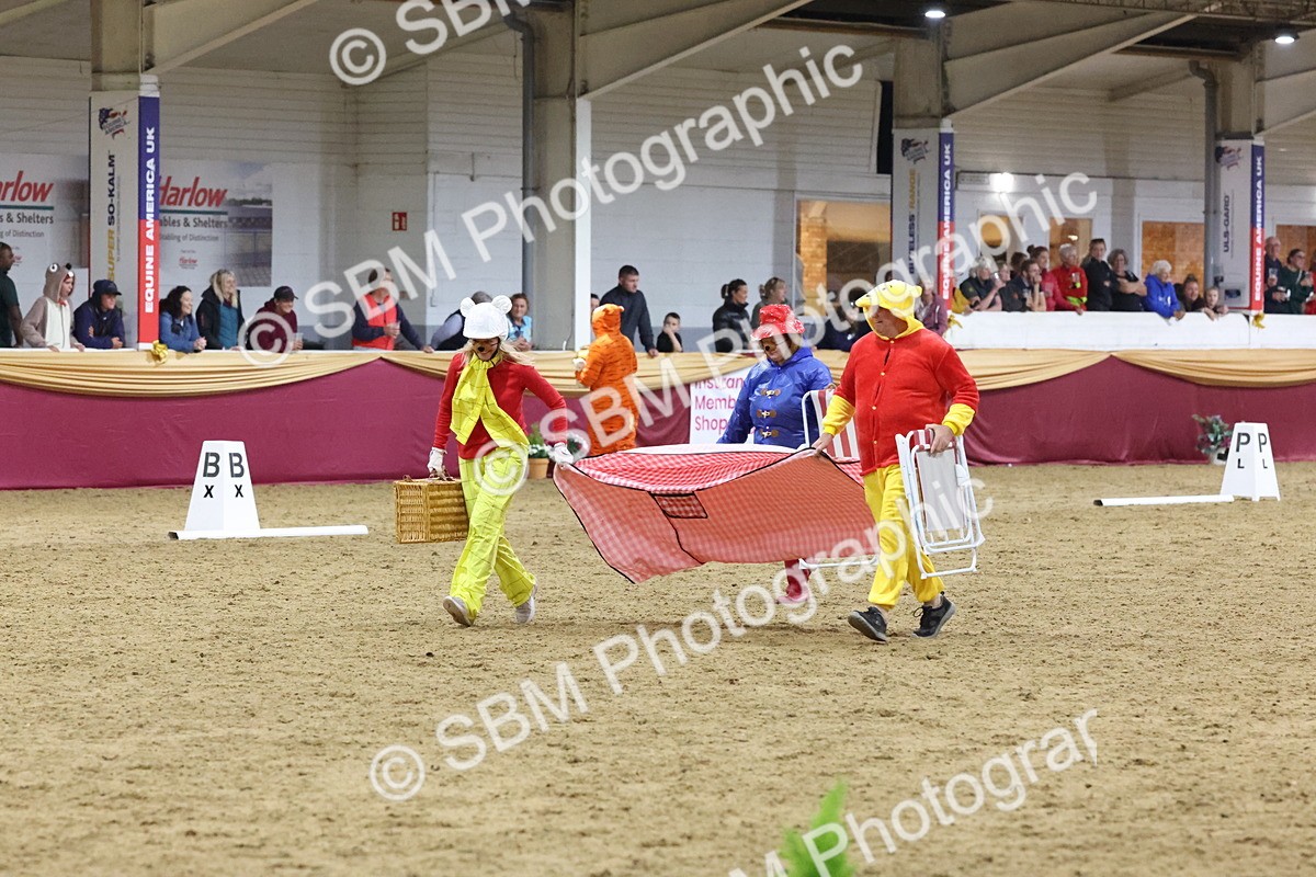 SBM_09919 - Class 52 Strictly Fancy Dress-Age