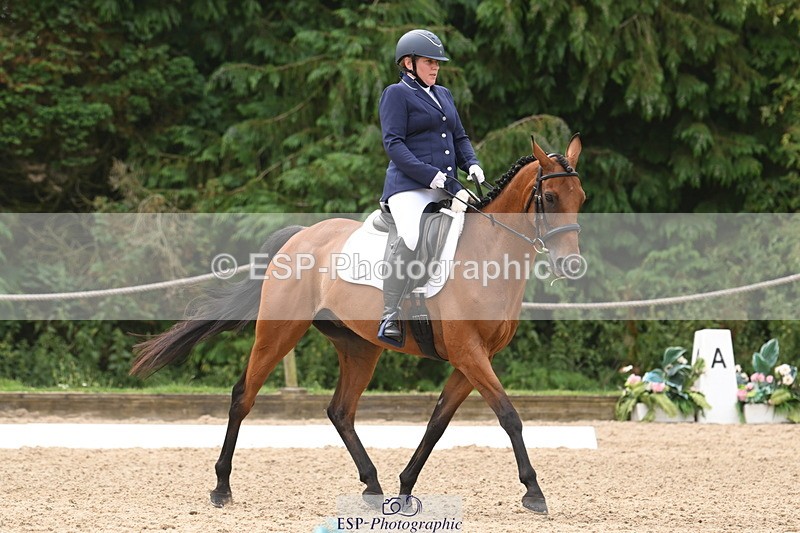 250719A-121030-04647 - 017-Samantha.Meech-Breezeblock