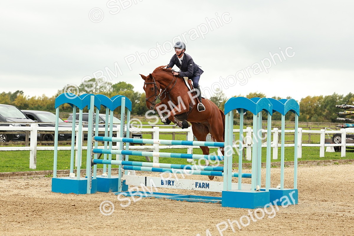 1I0A8080 - Class 5 - Senior Foxhunter 1.20m
