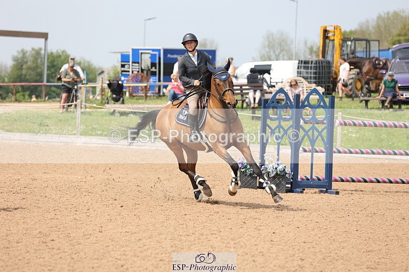 240511A-150325-14527 - Cls 36 National 1.30m Open