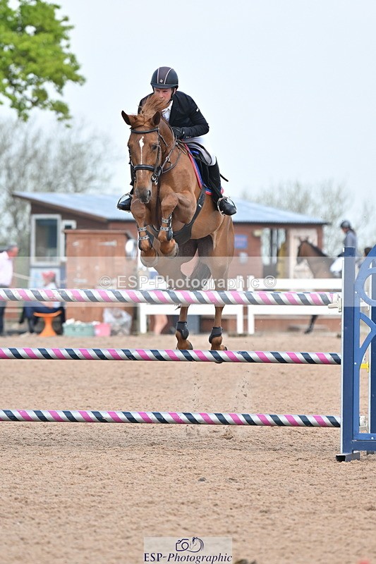 240512A-104314-17351 - Cls 48 National 1.30m Open