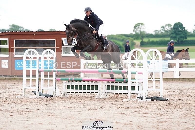 250524-111212-06331 - Cls 21 A&B Snr Disco & 1.00m Open