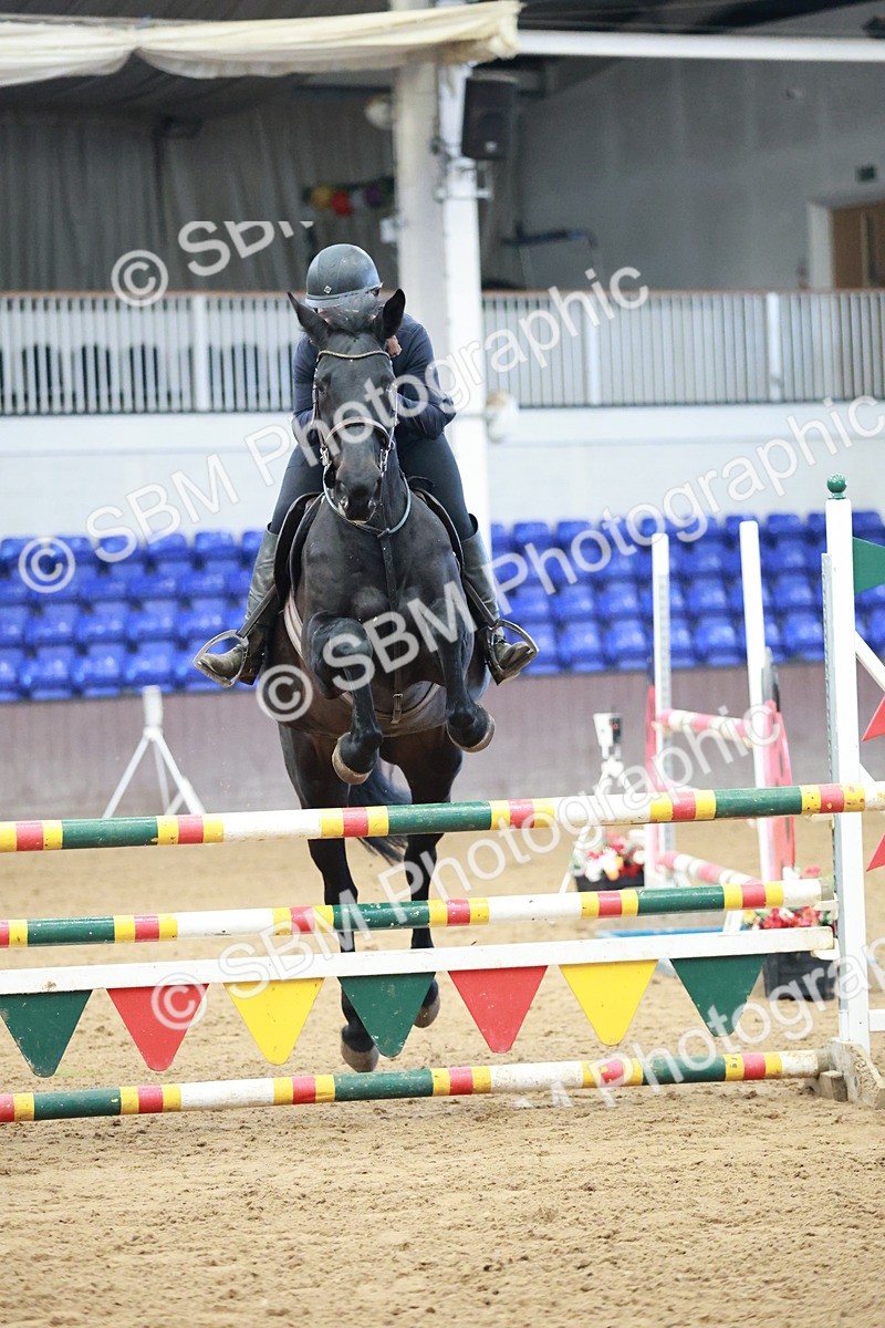 SBM_000583 - Class 4 - Senior Newcomers - 1.10m
