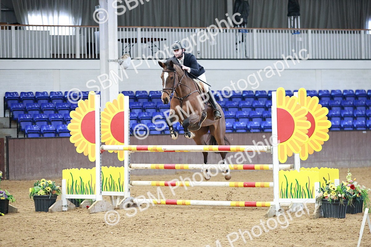 SBM_000912 - Class 4 - Senior Newcomers - 1.10m