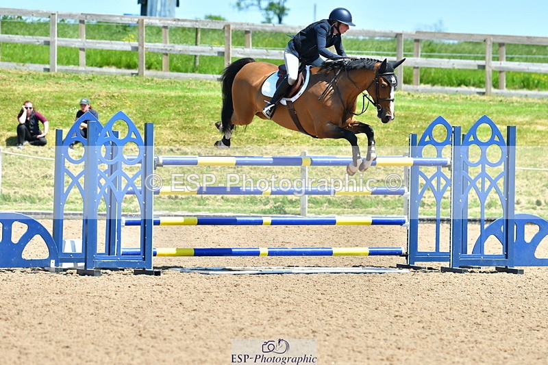 230527A-135745-04858 - Cls 17 National 1.30m Open