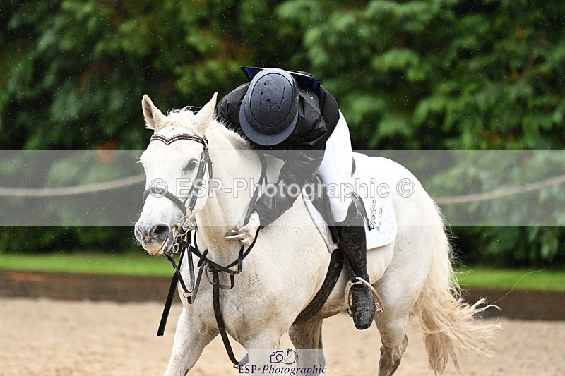 240824X-101143-23560 - 70cm Round 2 9.30 to 10.30