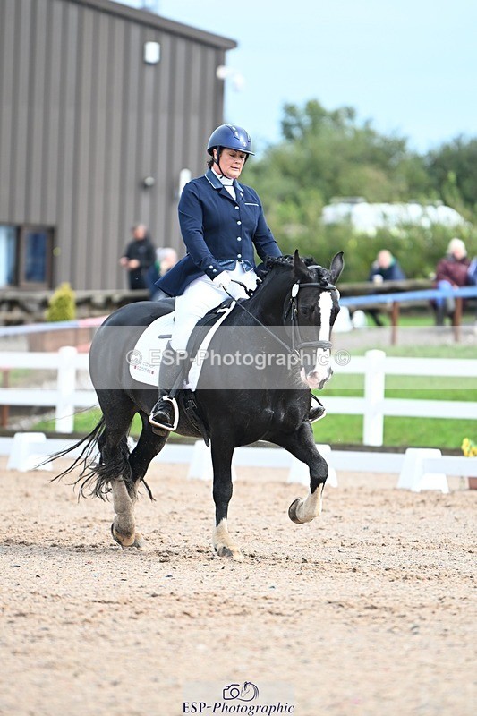 250907-113207-07238 - 018-Kathy.WhiteMilly.111