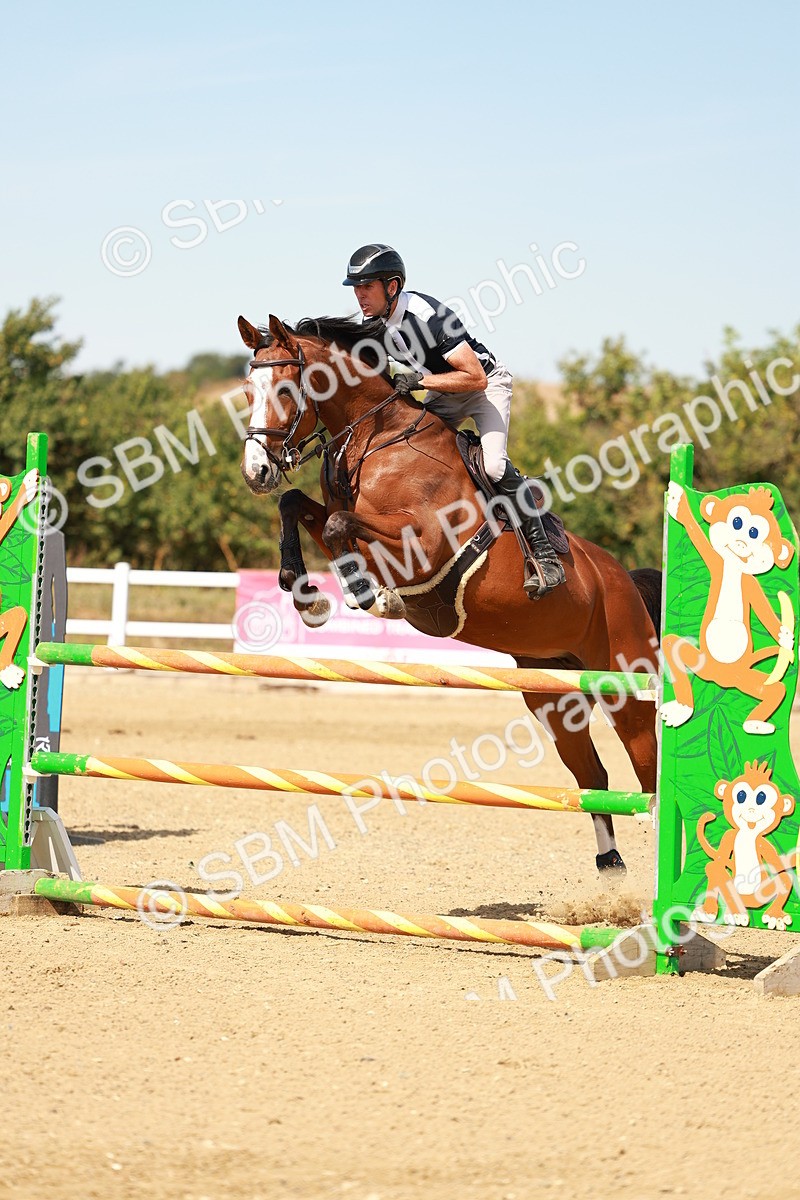 SBM_003931 - Class 15 - Senior 1.15m Open