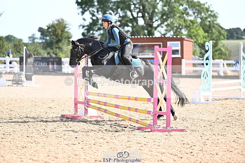 250821B-155059-00623 - Group B - Danielle