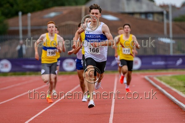 Age25SUN-921293 - Track Male