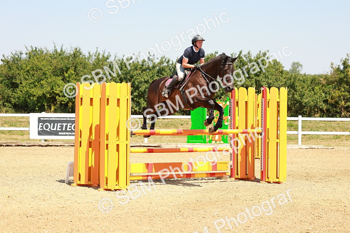 SBM_001538 - Class 4 - Senior Newcomers - 1.10m