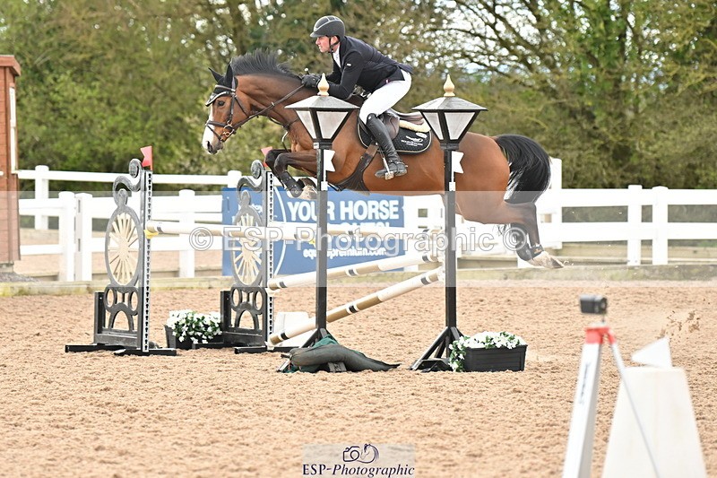 240419A-142059-08513 - Cls 18, 1 Star Silver Tour 1.20m