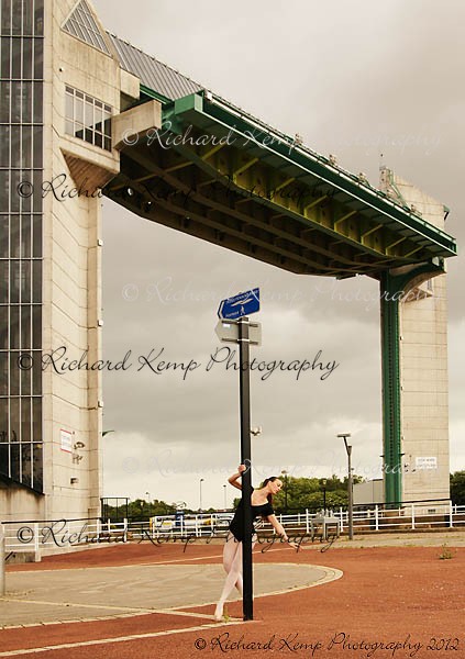 SL010713-3082 - Dance Project, Hull.