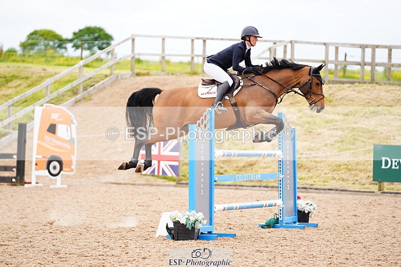 240524A-120640-03383 - Cls 15 Foxhunter