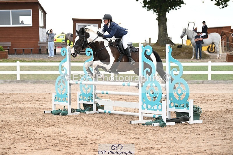250727-094820-08913 - Cls 31 British Novice and 90cm