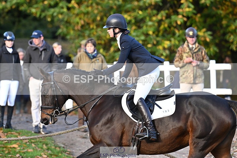 251024A-093235-06106 - B-103-Florence.Scard-Morgan