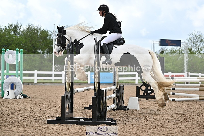 240514A-164333-00108 - 70cm