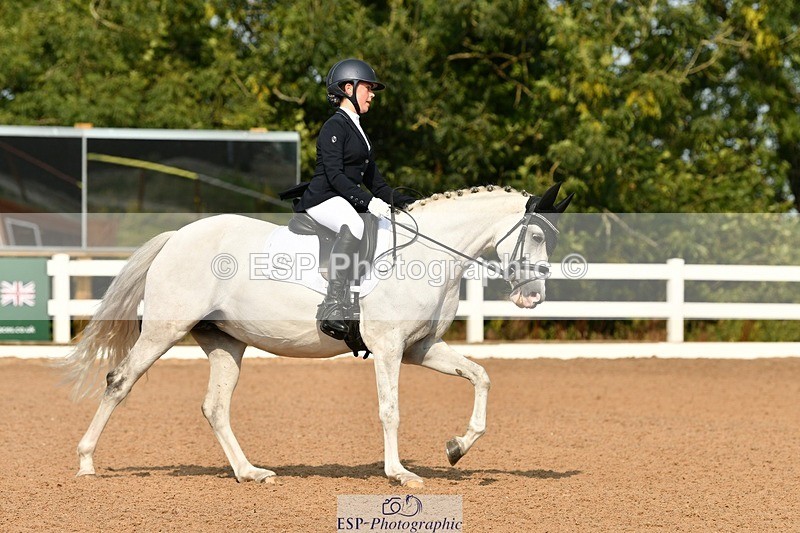 250817-102507-07863 - 207-Esme.LangBrouwershaven.Silvia