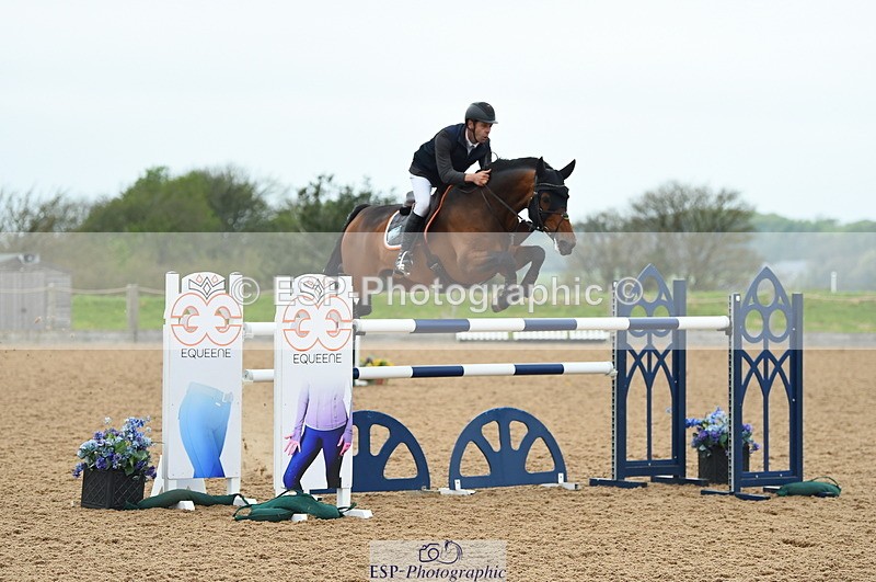 230504A-140824-02123 - Cls 11 National 1.40m Open