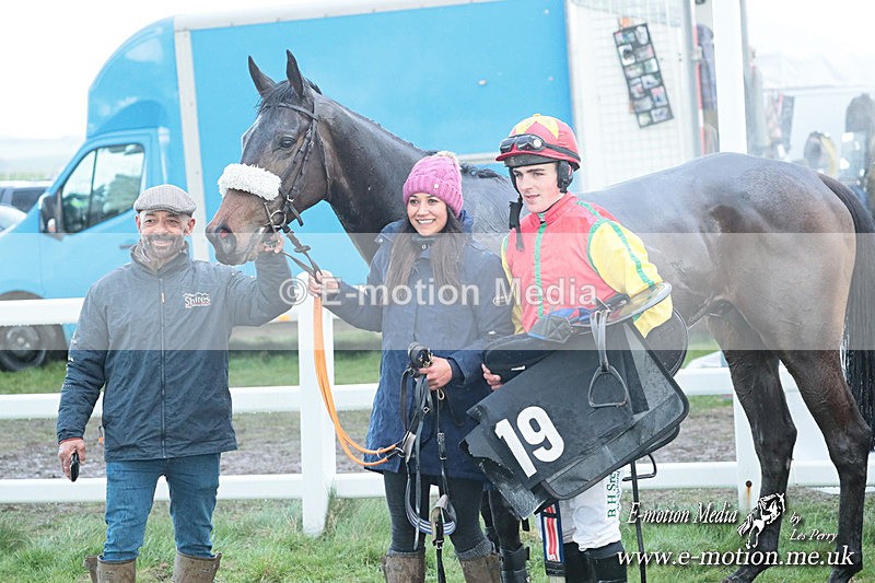 PtP 230324 1057 - Tedworth Hunt PtP Larkhill Raccourse 23rd March 2024