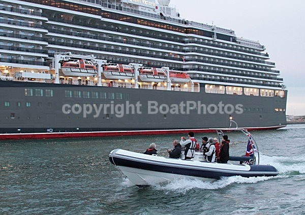 120605 VIPER IMG_7442 - THREE QUEENS MEET IN SOUTHAMPTON 5th June 2012