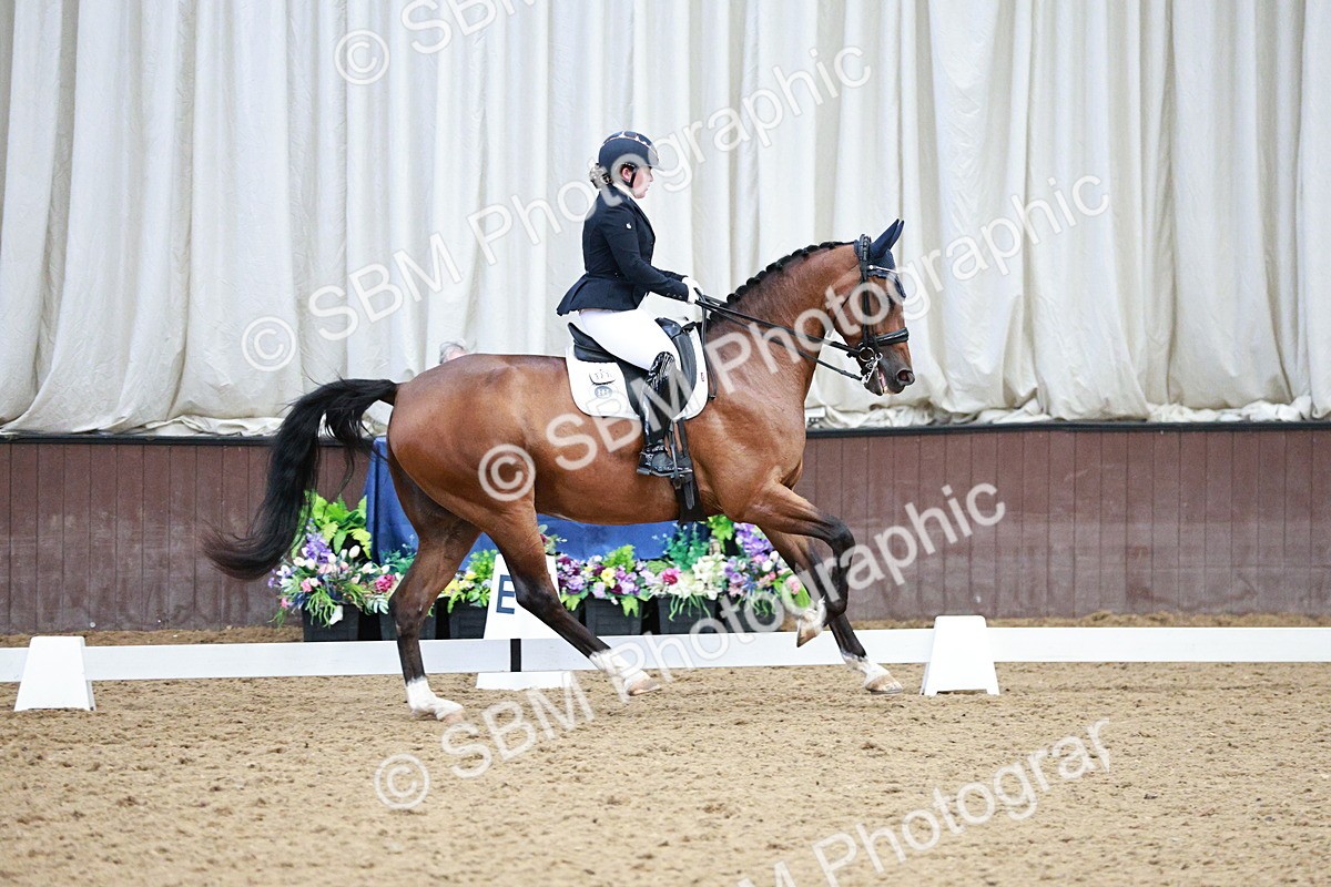 SBM_006585 - Class 16 - Advanced Medium 5 - 16.02-17.22