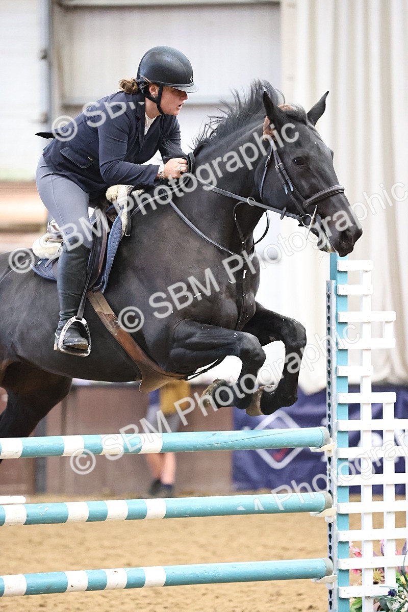SBM_003299 - Class 11 - Senior Newcomers 1.10m