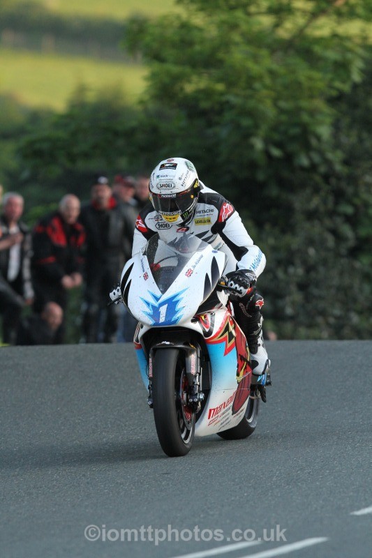 John McGuinness/ MUGEN - SES TT Zero